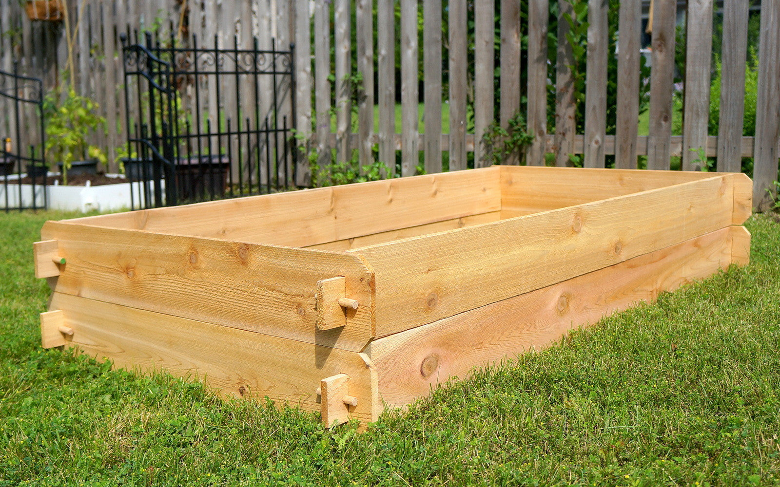 Garden Beds + Planters